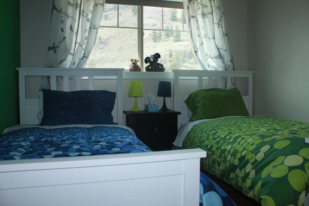 Tree To Me Inn Keremeos 객실 사진